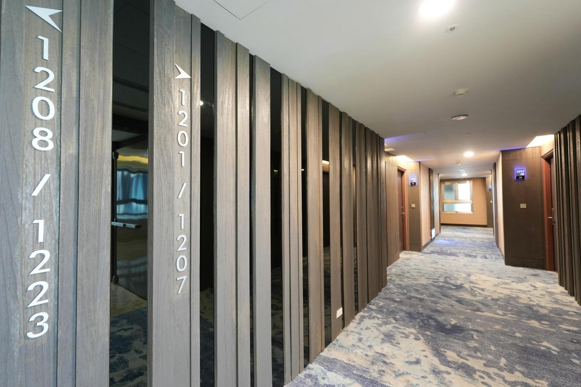 Hiyeshotel勤天商旅-花蓮館 Hualien City Exterior foto