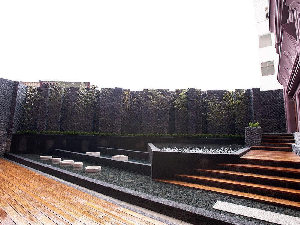 Hiyeshotel勤天商旅-花蓮館 Hualien City Exterior foto