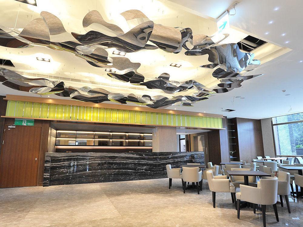 Hiyeshotel勤天商旅-花蓮館 Hualien City Exterior foto